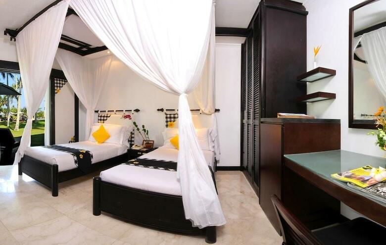 Hotel Candi Beach Cottage