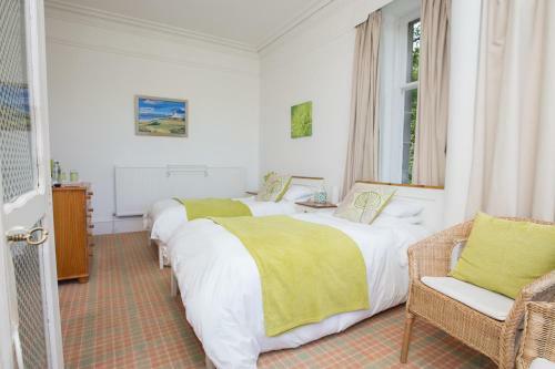 Hostal Chrialdon House