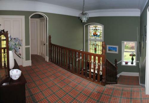 Hostal Chrialdon House