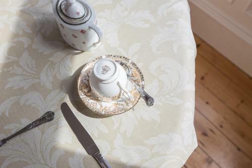 Hostal Chrialdon House