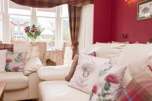 Hostal Chrialdon House
