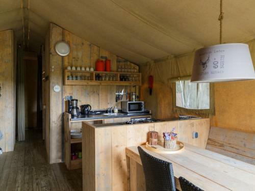 Atmospheric Tent Lodge With Dishwasher, In Twente