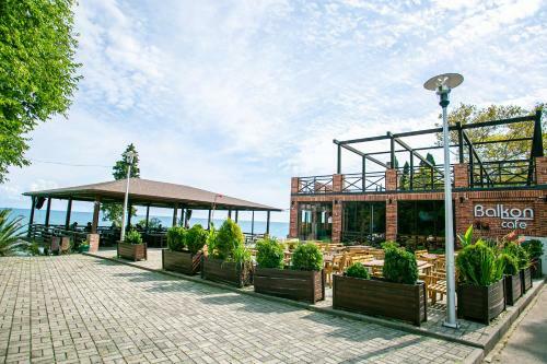 Hotel Sanzazila