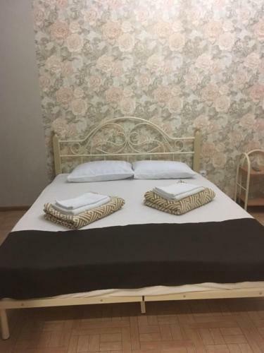 Hostal ???????
