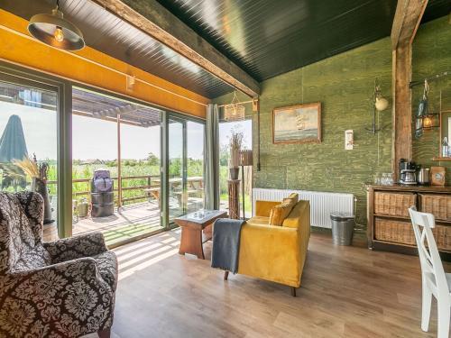 Lovely Bungalow In Callantsoog With Garden