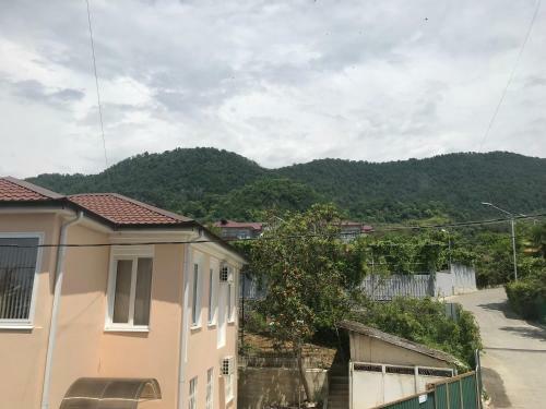 Apartment On Lakoba