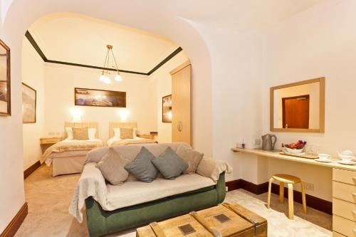 Hostal The Glen Guest House
