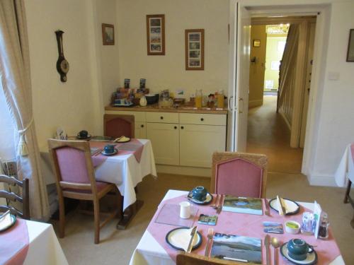 Hillside Bed & Breakfast