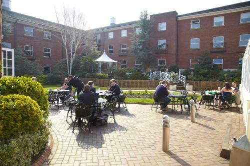 Hotel Village Urban Resort Chester St David's