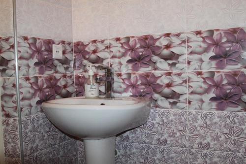 Hostal ?????????