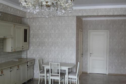 Hostal ?????????