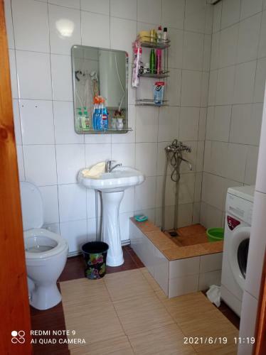 Hostal ?????