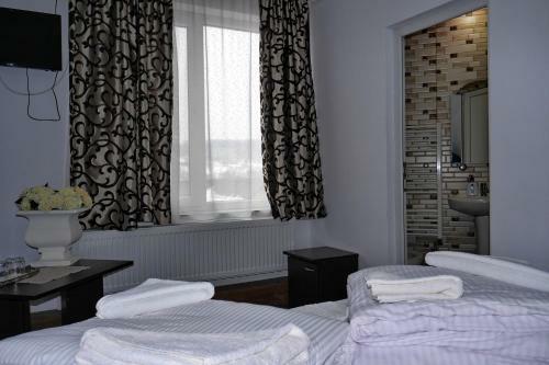 Hostal Floare De Colt