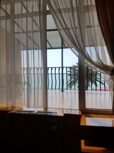Hotel Lazurniy Bereg