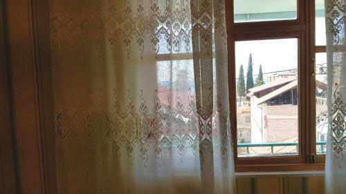 Hostal Guest House "ochagh"