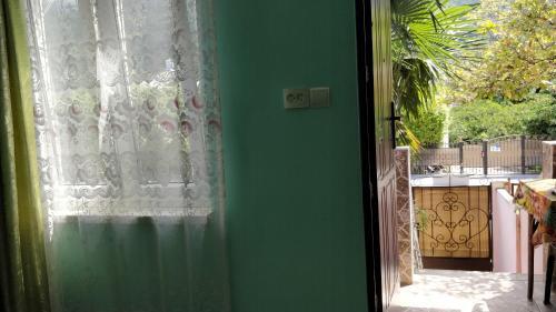 Hostal Guest House On Sosnalieva 22