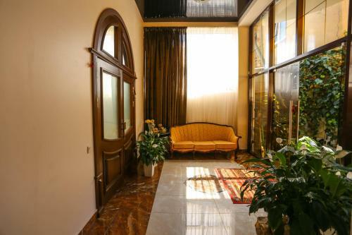 Hostal Indisan