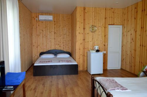 Hostal Guest House On Kabardinskaya 107