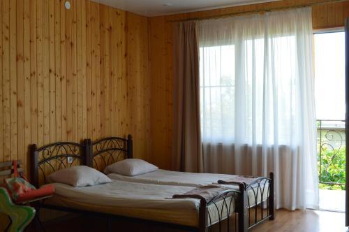 Hostal Guest House On Kabardinskaya 107