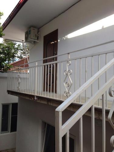 Hostal Nadezhda Guest House