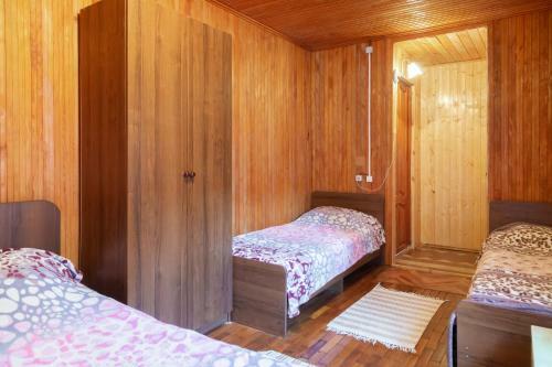 Hostal ?????