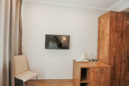Amza Park Hotel