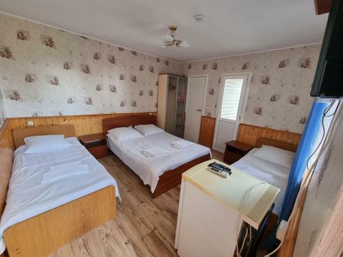 Hostal ????? ?????