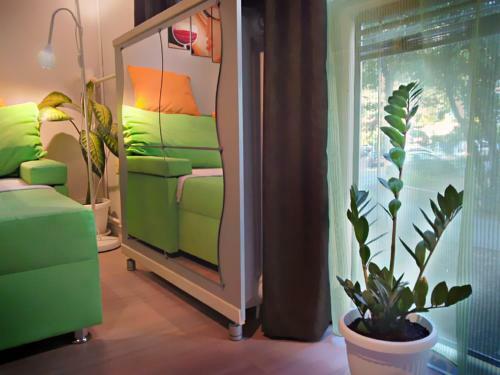 Banshill Apartment