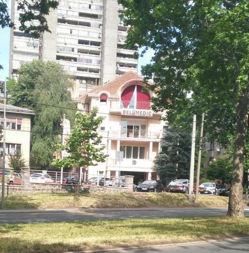 Vlado Apartment