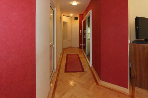 Central Apartments