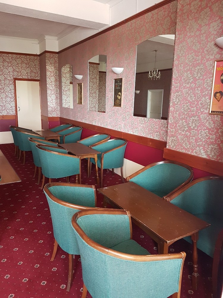 The Southcliff Hotel