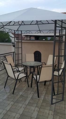 Apartments Exclusive