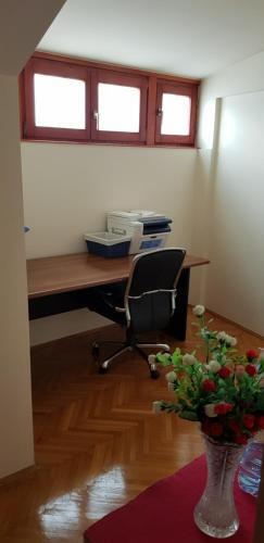 Nobles Apartment 4****