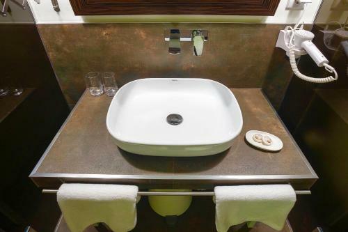 Hostal 4rooms 4U
