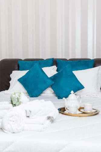 Bed & Breakfast Suite Room