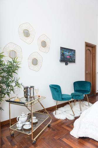 Bed & Breakfast Suite Room