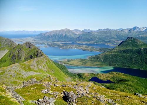 Cozy Cabin In Central Lofoten With Beautiful Ocean View