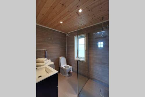 Brenna Cabin