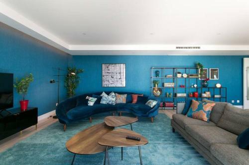 Apartamento Luxury 4 Bedr Flat W/ Panoramic Views & Pool!!