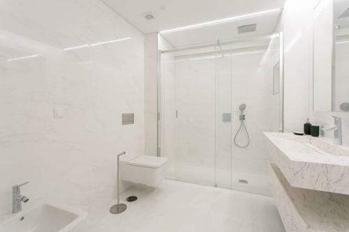 Apartamento Luxury 4 Bedr Flat W/ Panoramic Views & Pool!!