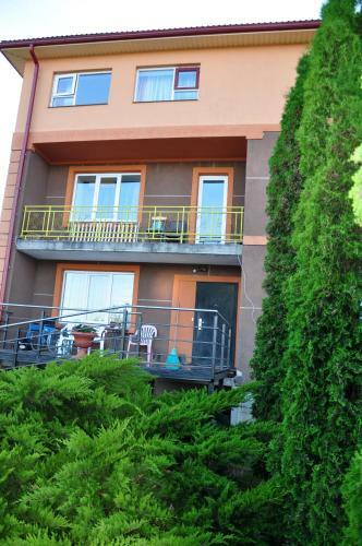 Bed & Breakfast First Price