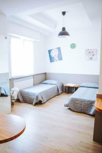 Hostal Avezzano 3 60 Guest House