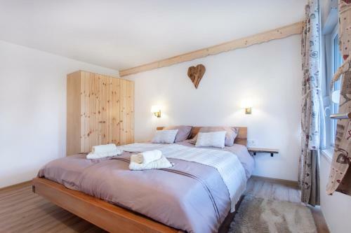 Honey Apartments