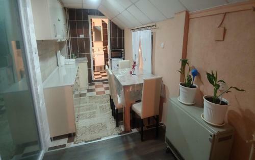 Xyz Apartman