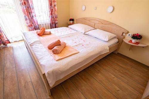 Hostal Slovenian Traditional Guest House