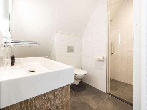 Luxury Villa With A Sauna, At The Tjeukemeer