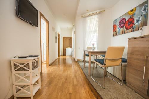 Ginger Apartment Riga