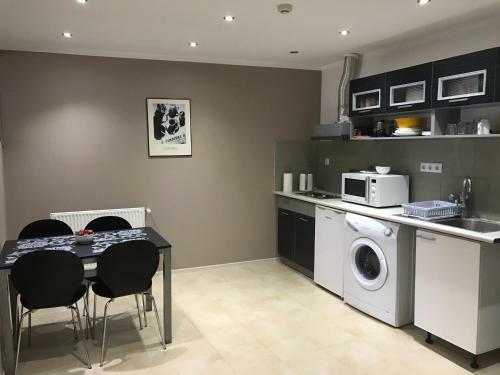 Riverside Promenade Apartment