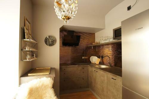 Apartamento New Bohemian Crash Pad In Riga Center