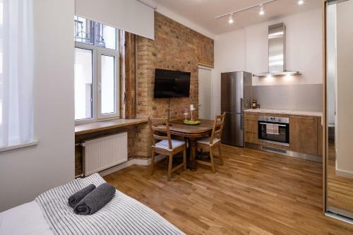 Brivibas House Design Apartments In City Center